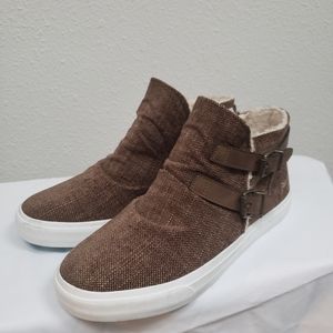 Blowfish High top sneaker